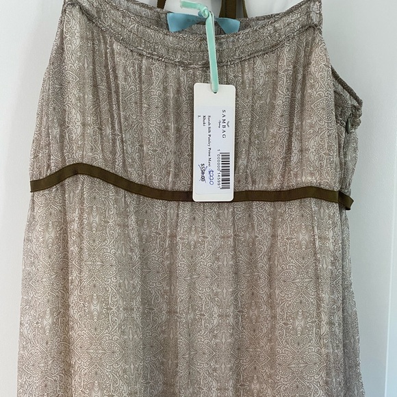 **SOLD*** 100% Silk Sambag Maxi Dress Size L BNWT RRP$550 - Picture 2 of 5
